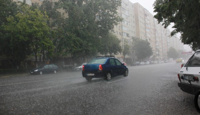 O nouă avertizare de la meteorologi! POTOP în Constanța! - img632913752688671-1408885200.jpg