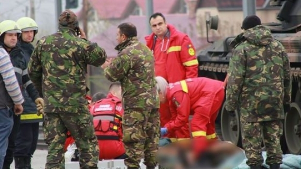 Verificări la CFR după ce un militar a murit în Gara din Alba Iulia în timpul pregătirilor pentru parada de 1 Decembrie - img7243560x53390617500-1542981925.jpg