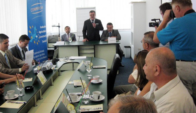 Patronatul român se reorganizează - img7400-1309452262.jpg