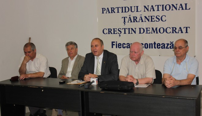 PNȚCD speră să obțină cel puțin 5% din voturile constănțenilor la următoarele alegeri - img7449-1336656008.jpg