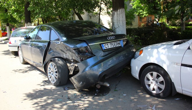 Galerie FOTO - Președintele PP-DD Constanța, Gheorghe Slabu, implicat într-un accident rutier, după ce i s-a făcut rău la volan - img7595-1400746022.jpg