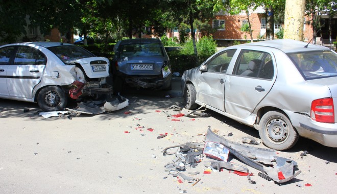 Galerie FOTO - Președintele PP-DD Constanța, Gheorghe Slabu, implicat într-un accident rutier, după ce i s-a făcut rău la volan - img7610-1400745866.jpg