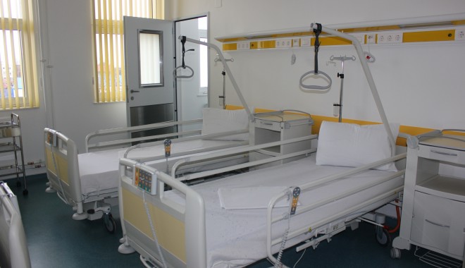 CONSTANȚA are cea cea mai modernă clinică de ortopedie din țară. Vezi cum arată - img8043-1332932458.jpg