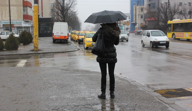 Efectele fenomenelor meteorologice periculoase din această zi - img9144-1359109871.jpg