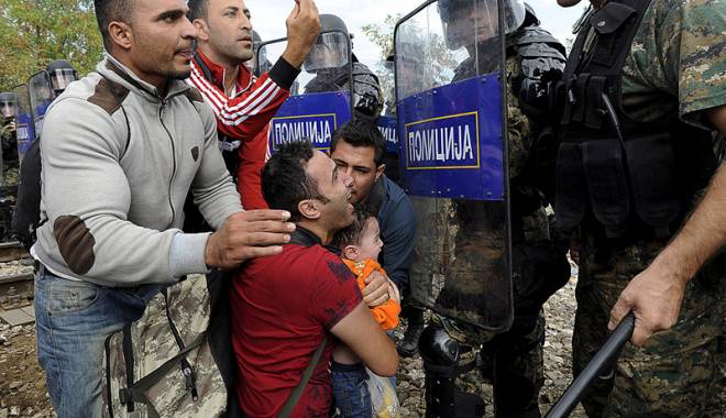 2.000 de imigranți au intrat  în Macedonia  într-o singură zi - imigrantimacedonia-1455456487.jpg
