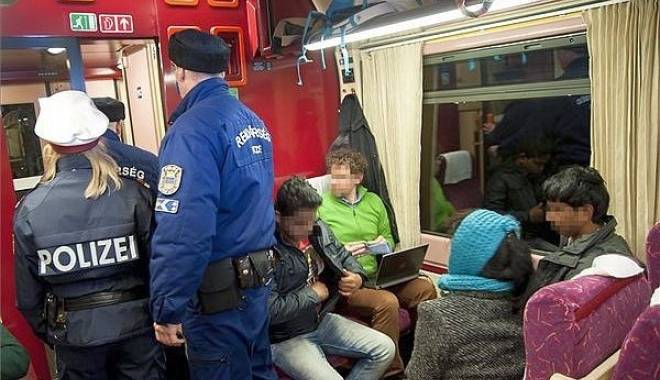 Un tren din Ungaria cu 400 de imigranți a sosit în Bavaria - imigrantitren49619300-1441092085.jpg