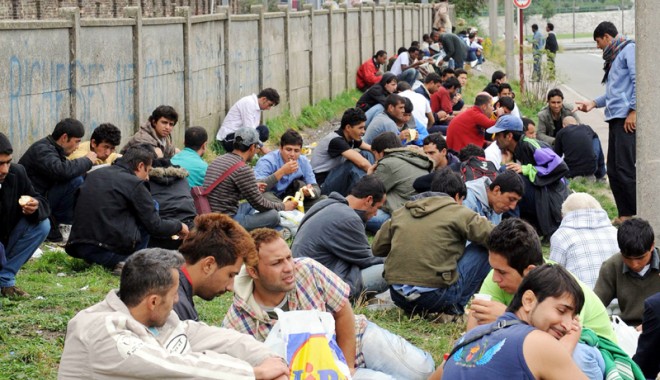 Britanicii, porniți împotriva imigranților români - imigrantmareabritanie-1383490543.jpg