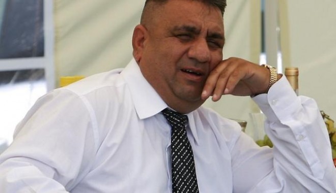 Bercea Mondial nu poate merge la înmormântarea mamei sale - imladecisberceamondialnuesteschi-1408718521.jpg