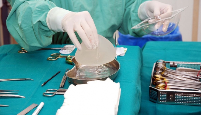 Nu e de joacă! IMPLANTURILE MAMARE pot determina complicații - implant-1484139874.jpg