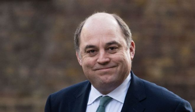Un impostor s-a dat drept premierul Ucrainei și a încercat să discute cu ministrul Apărării din Marea Britanie - impostor-1647538896.jpg