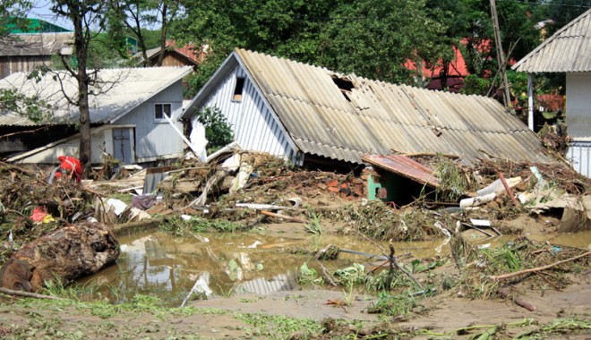 Impozitul pe… inundații - impozitpeinundatii-1406738565.jpg