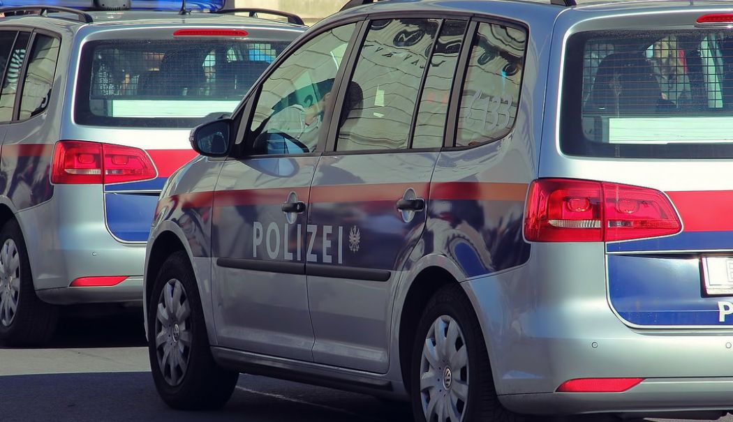 Împușcată în cap, sub ochii prietenei sale! O tânără a fost executată de fostul iubit
