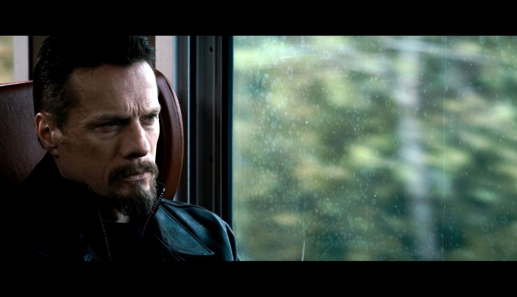 Moş Ion în tren - in-tren-1741714766.jpg