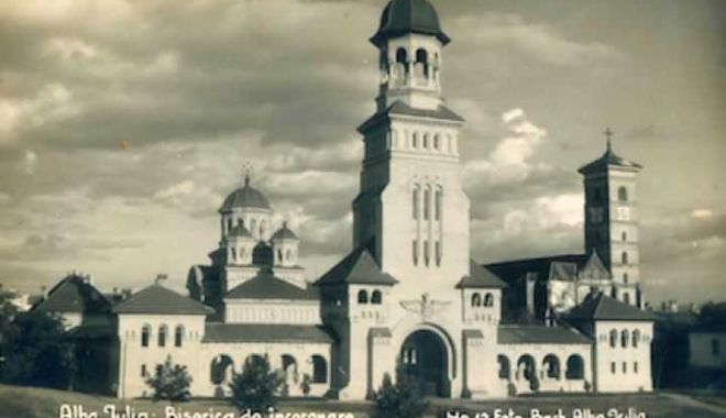 Vernisajul expoziției „Arhitect Victor Stephănescu, autorul Catedralei Încoronării de la Alba Iulia”, la Biblioteca județeană - inaltareacatedraleiincoronarii01-1669646138.jpg