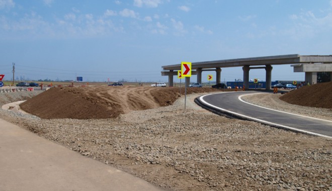 Când vom circula pe Autostrada Soarelui, între Cernavodă și Medgidia - inaugurareautostrada113-1316623114.jpg