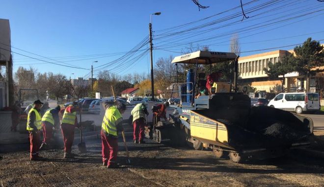 Încă o parcare dată în folosință pentru confortul constănțenilor - incaoparcare-1576677252.jpg