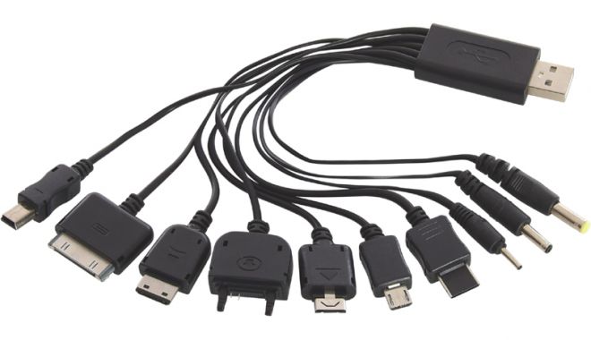 Comisia Europeană vrea să fie fabricat  încărcătorul universal pentru telefoanele mobile - incarcatoruniversal-1533820882.jpg