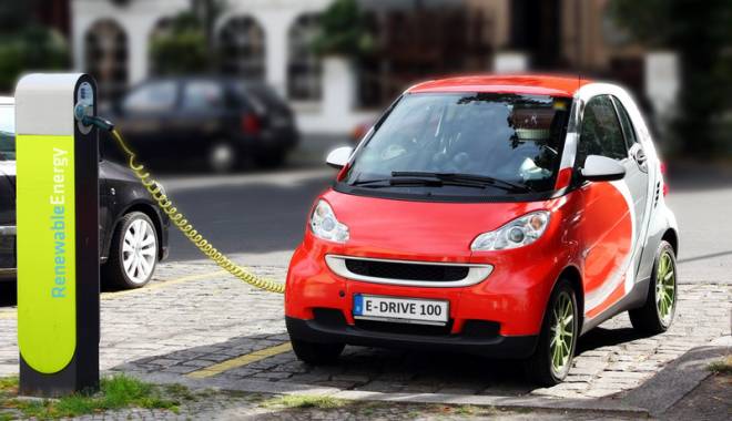 În ce condiții pot constănțenii să-și cumpere mașini electrice - inceconditii-1441813332.jpg