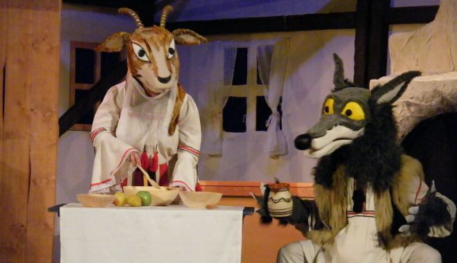 În ce condiţii puteţi merge la Teatrul „Căluţul de mare” - inceconditiisursateatruldecopii2-1602092904.jpg