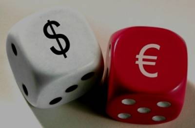 Au crescut depozitele în valută - incemonedaitipastreziinvestitiil-1340784312.jpg