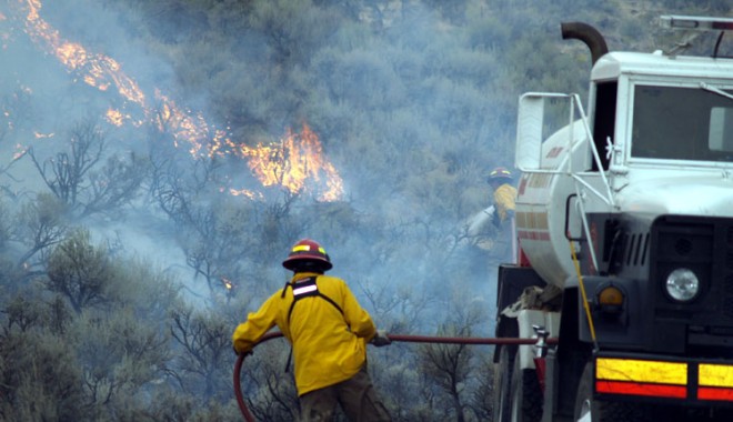 Incendiu devastator în statul American Colorado - incendiu-1339429980.jpg