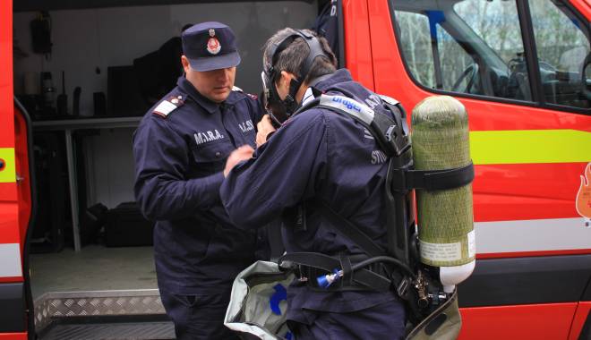 INCENDIU în apropierea Geamiei - incendiu-1440682536.jpg