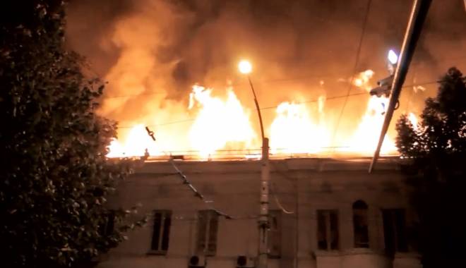 Incendiu la o închisoare din Rusia: Cel puțin patru morți - incendiu-1440923259.jpg