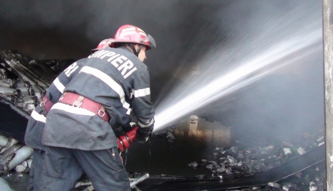 Patronul clubului Bamboo, audiat la Poliția Capitalei - incendiu-1485168703.jpg