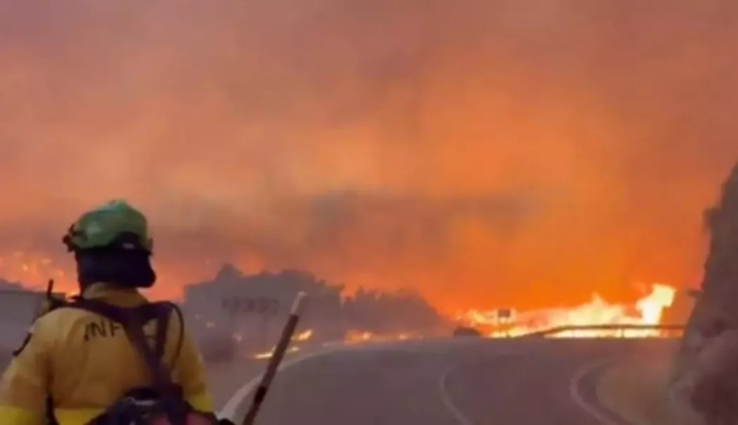 Cel puțin 12 morți într-un incendiu devastator din Spania. Oameni găsiți carbonizați în mașini - incendiu-1783662735.webp