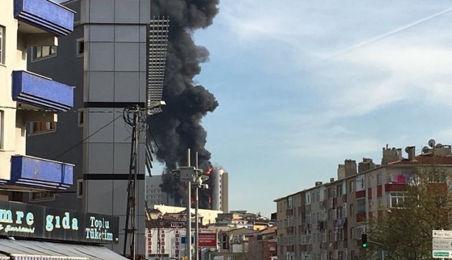 GALERIE FOTO-VIDEO / INCENDIU VIOLENT la unul dintre cele mai mari spitale din Istanbul. Mai multe etaje, în flăcări - incendiu1-1522942621.jpg