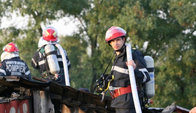 Incendiu  pus intenționat  la o sală de sport - incendiu1369903428-1382754303.jpg