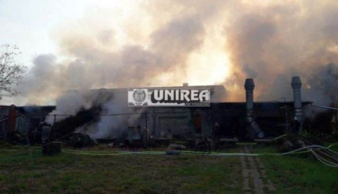 UPDATE. Explozie la fabrica de armament din Cugir. O FEMEIE A MURIT! - incendiufabricadearmecugir001640-1542018053.jpg