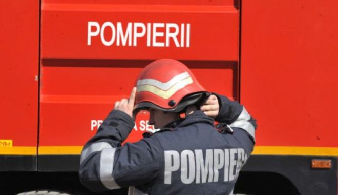 Deblocare de ușă în Constanța! Au intervenit pompierii - incendiuisupompieri1-1587204085.jpg