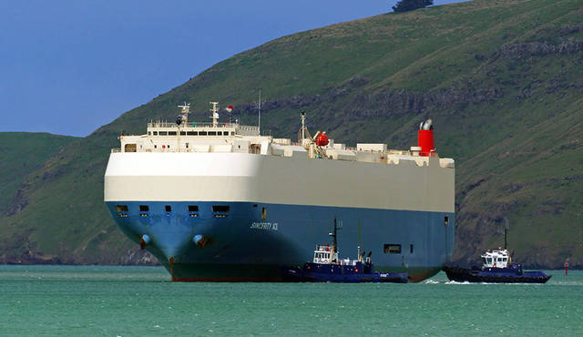 Incendiu la bordul unei nave carcarrier, în Pacific - incendiulaborduluneinavecarcarri-1546352518.jpg