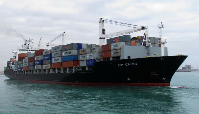 Incendiu la bordul unui portcontainer - incendiulabordulunuiportcontaine-1579798344.jpg