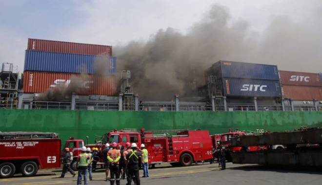 Incendiu major la bordul unui portcontainer - incendiumajorlabord-1442139778.jpg