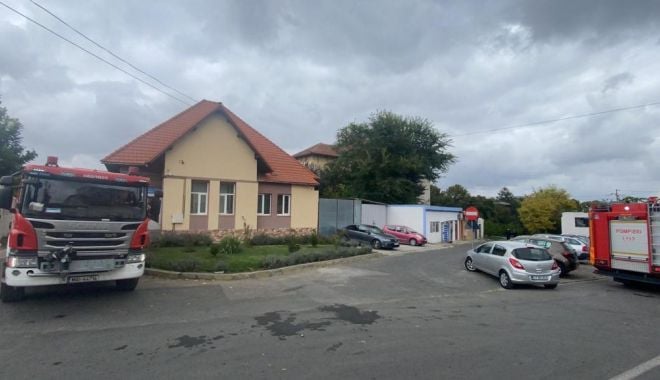 Incendiu la Șscoala Gimnazială „Lucian Grigorescu” din Medgidia - incendiumedgidia-1633524266.jpg