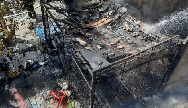 Om al străzii rănit în urma unui incendiu, în centrul Constanței - incendiuomstrada-1621000387.jpg