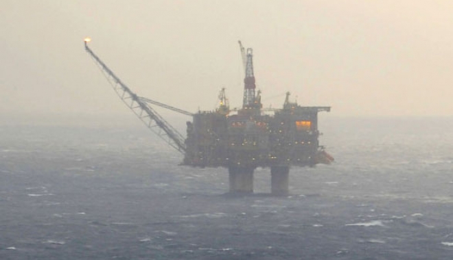 Incendiu pe o platformă petrolieră, în Marea Nordului - incendiupeoplatformapetroliera-1476714482.jpg