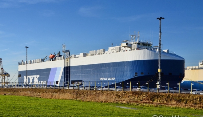Incendiu pe un car carrier - incendiupeuncarcarrier-1480688799.jpg
