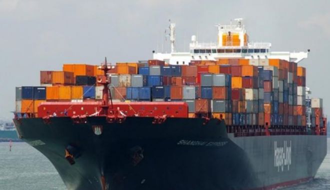 Incendiu pe un portcontainer cu mărfuri periculoase - incendiupeunportcontainercumarfu-1546941122.jpg