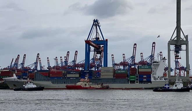 Incendiu pe un portcontainer, la Hamburg - incendiupeunportcontainerlahambu-1612859582.jpg
