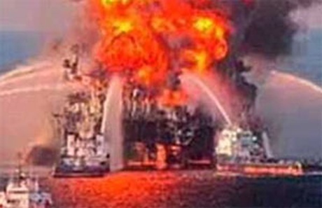 Incendiu pe un tanc petrolier, lângă Veracruz - incendiupeuntanc-1474898626.jpg