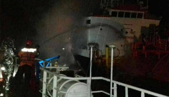 Incendiu pe un tanc LPG, în Indonezia - incendiupeuntanclpg-1497619060.jpg