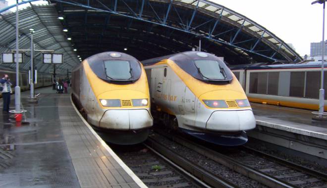 Incendiu la bordul unui tren Eurostar. Sute de pasageri au rămas blocați - incendiutreneurostar-1453737446.jpg