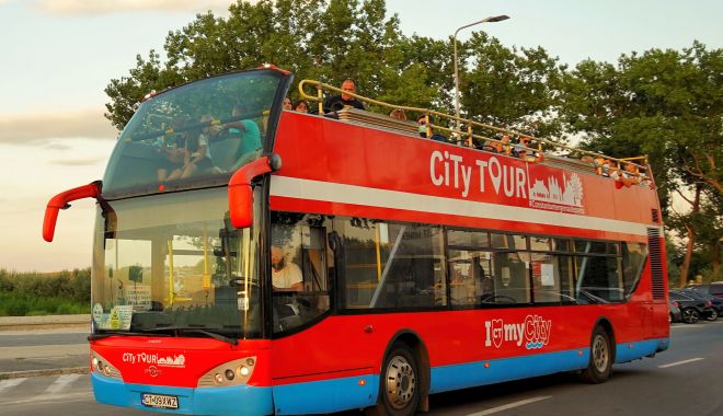 Începând de astăzi, autobuzele etajate circulă doar în week-end - incepanddeluniautobuze-1600012438.jpg