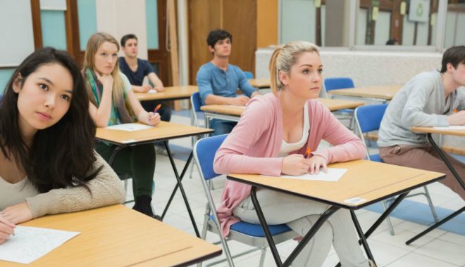 Încep înscrierile pentru examenele Cambridge, la Colegiul 