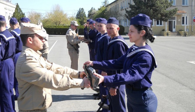 Început de carieră în Forțele Navale - inceputdecarierafortelenavale-1366558640.jpg