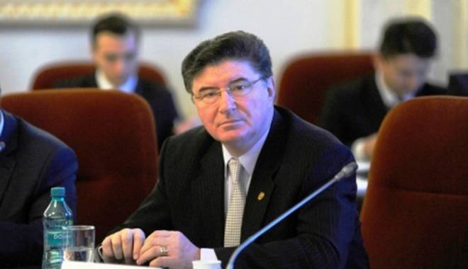 Când va fi finalizat raportul pentru revizuirea Constituției - incercamcapanala1iunie-1425916721.jpg