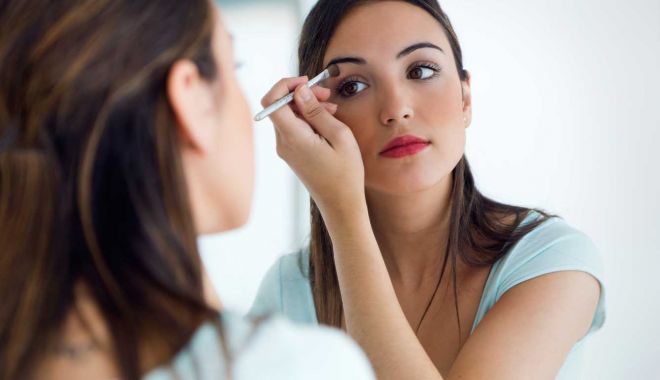 În ce situaţii sunt dăunătoare produsele cosmetice - incesituatii1-1635773120.jpg